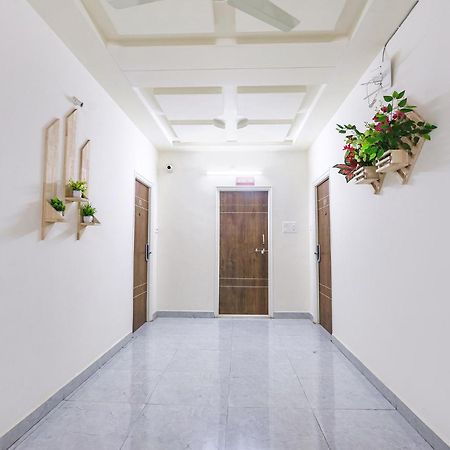 Fabhotel Golden Hitech - Nr Hitech City Hyderabad Ngoại thất bức ảnh