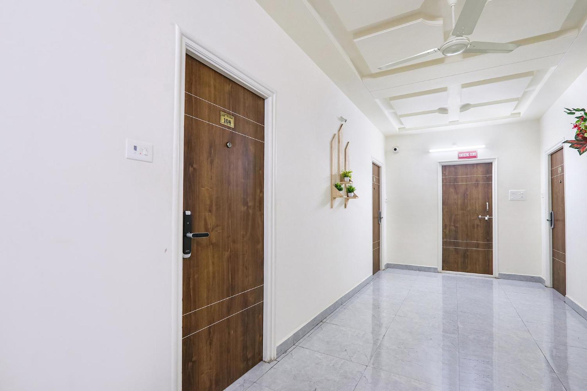 Fabhotel Golden Hitech - Nr Hitech City Hyderabad Ngoại thất bức ảnh